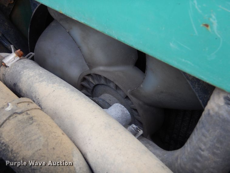 image for item HX9489 2012 Whiteman HHXD5  power trowel