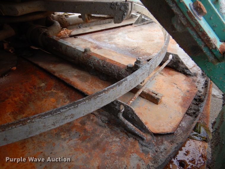 image for item HX9489 2012 Whiteman HHXD5  power trowel