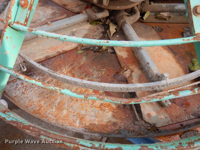 image for item HX9489 2012 Whiteman HHXD5  power trowel