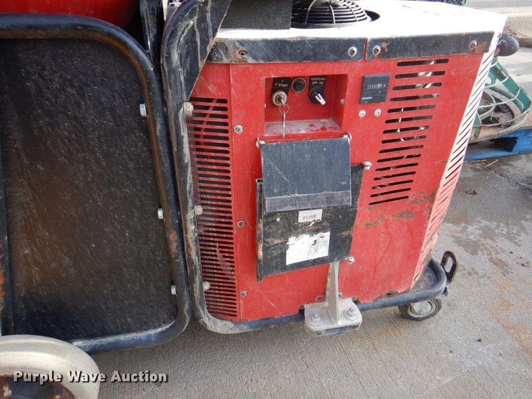 image for item HX9490 2017 Husqvarna T8600  dust collector