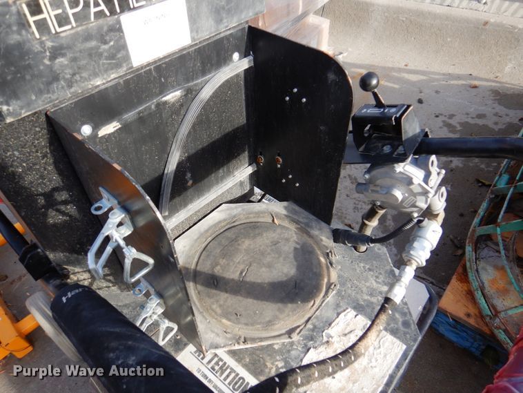 image for item HX9490 2017 Husqvarna T8600  dust collector