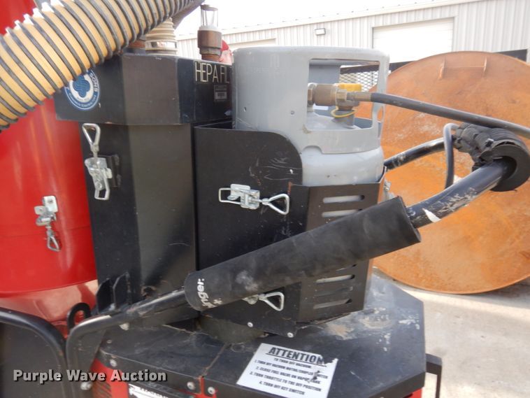 image for item HX9491 Husqvarna T8600  dust collector