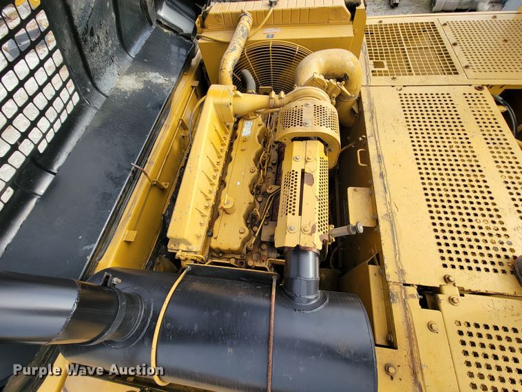 image for item ID9515 1999 Caterpillar 330B  excavator