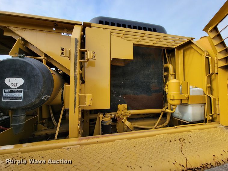 image for item ID9515 1999 Caterpillar 330B  excavator