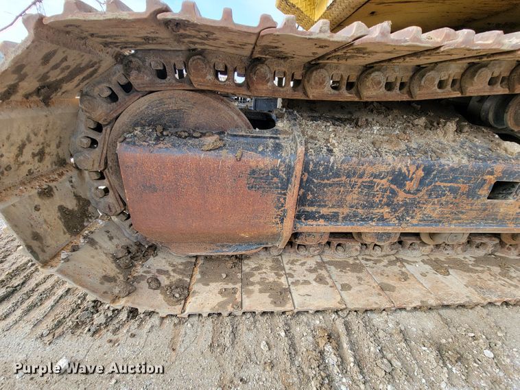 image for item ID9515 1999 Caterpillar 330B  excavator