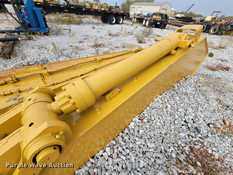 image for item ID9515 1999 Caterpillar 330B  excavator