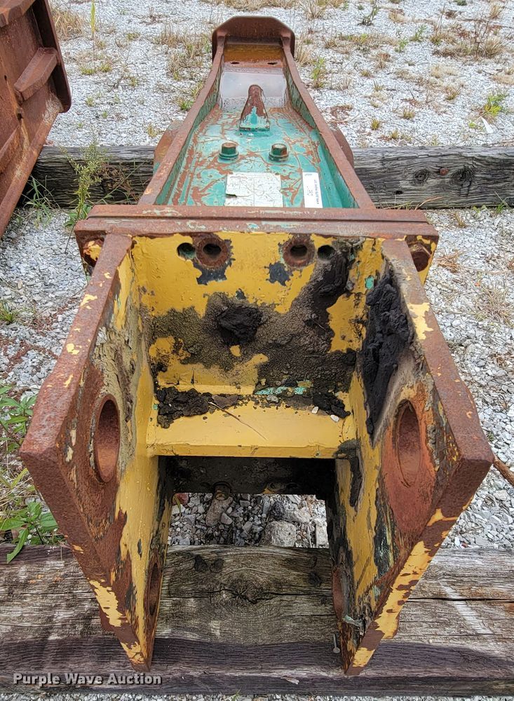 image for item ID9517 Tramac BRH625  breaker