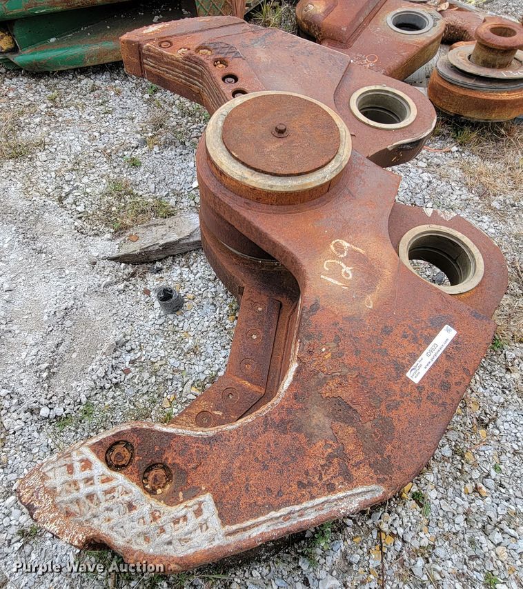 image for item ID9523 LaBounty  shear jaws