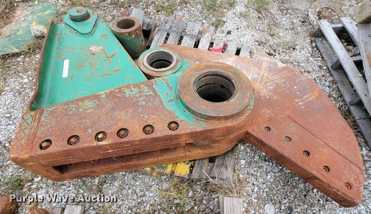 image for item ID9525 LaBounty  tank shear