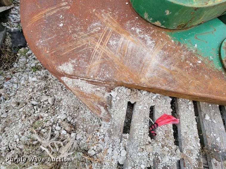 image for item ID9525 LaBounty  tank shear