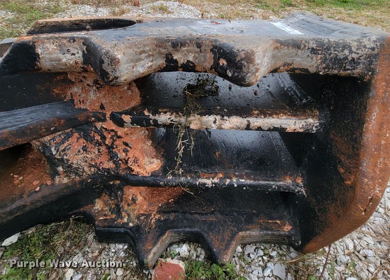 image for item ID9527 LaBounty  pulverizer jaws