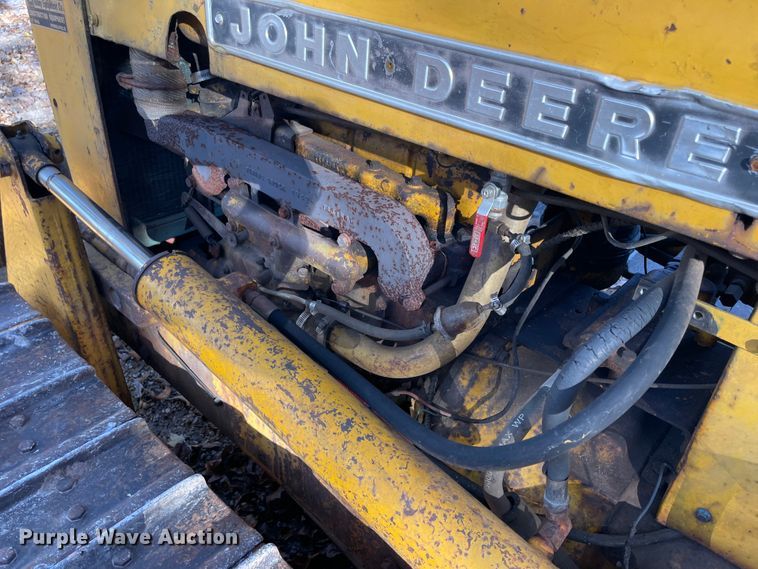 image for item ID9535 1967 John Deere 1010  dozer