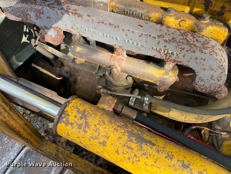 image for item ID9535 1967 John Deere 1010  dozer