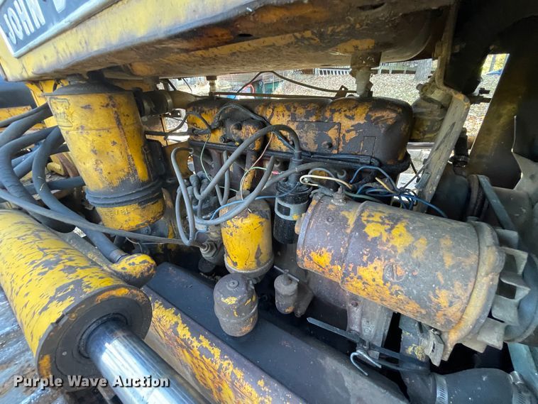 image for item ID9535 1967 John Deere 1010  dozer