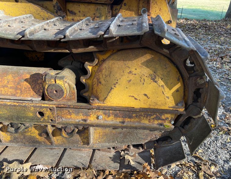 image for item ID9535 1967 John Deere 1010  dozer