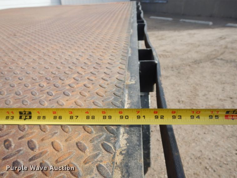 image for item IH9286 2007 International 8600  flatbed truck