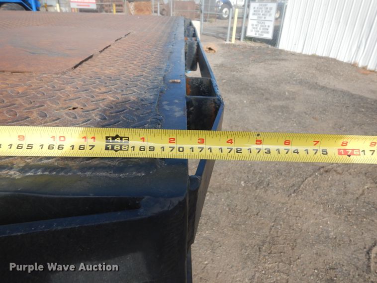 image for item IH9286 2007 International 8600  flatbed truck