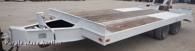 image for item IV9541 1980  equipment trailer