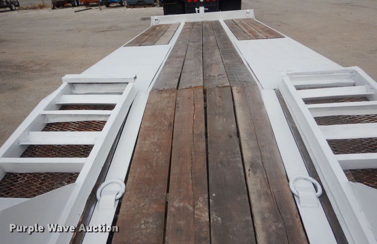 image for item IV9541 1980  equipment trailer