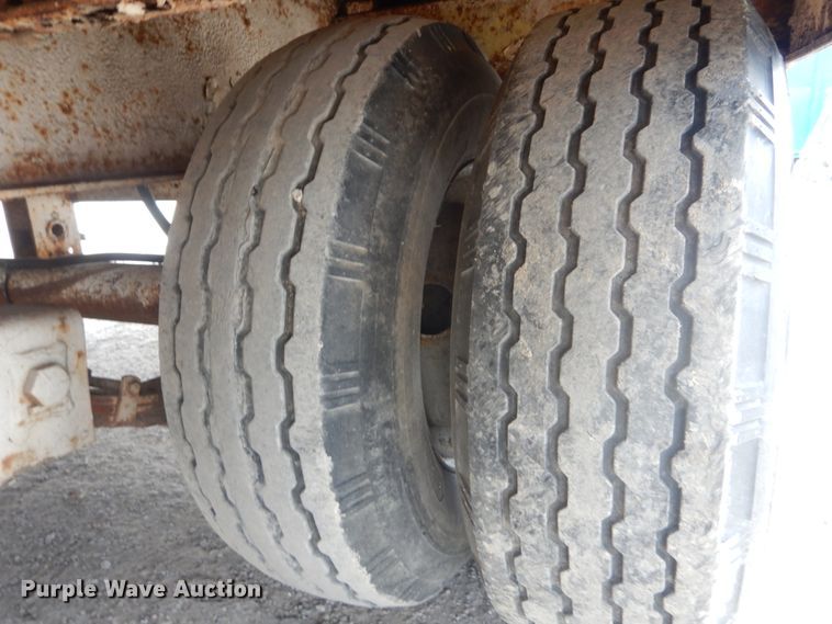 image for item IV9541 1980  equipment trailer