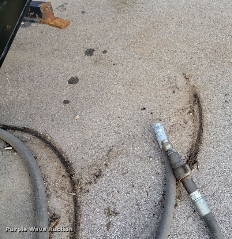 image for item IV9588 2014 Kaufman DT30  lowboy equipment trailer