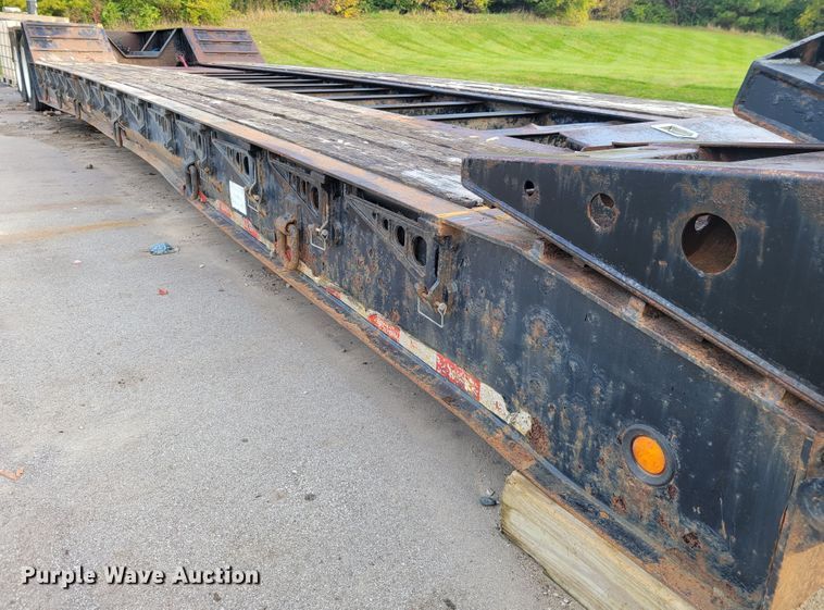 image for item IV9588 2014 Kaufman DT30  lowboy equipment trailer