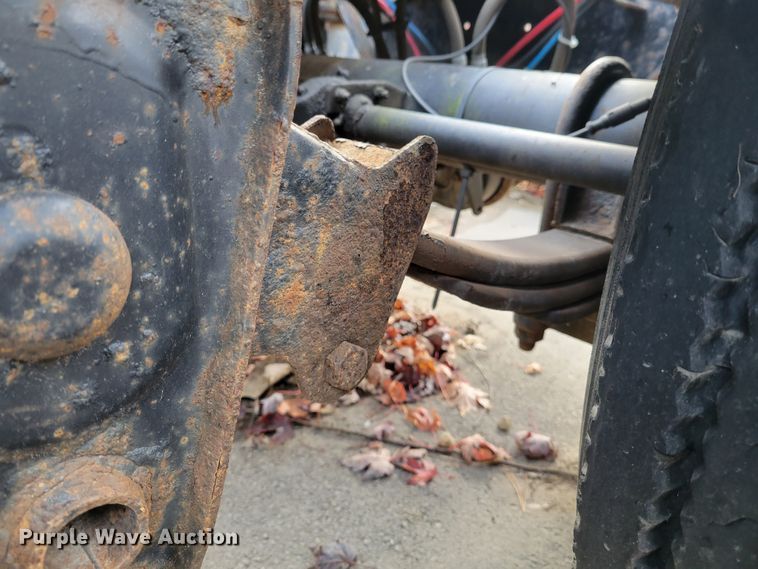 image for item IV9588 2014 Kaufman DT30  lowboy equipment trailer