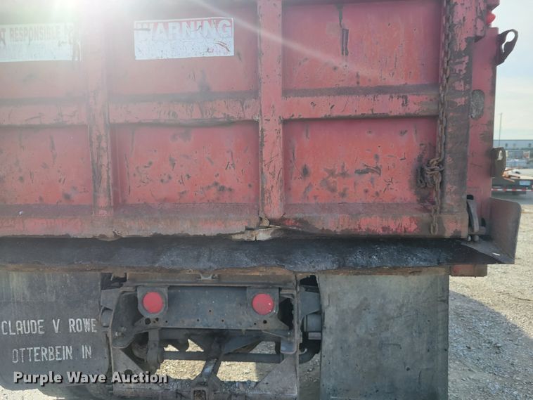 image for item IV9589 1991 GMC TopKick  dump truck
