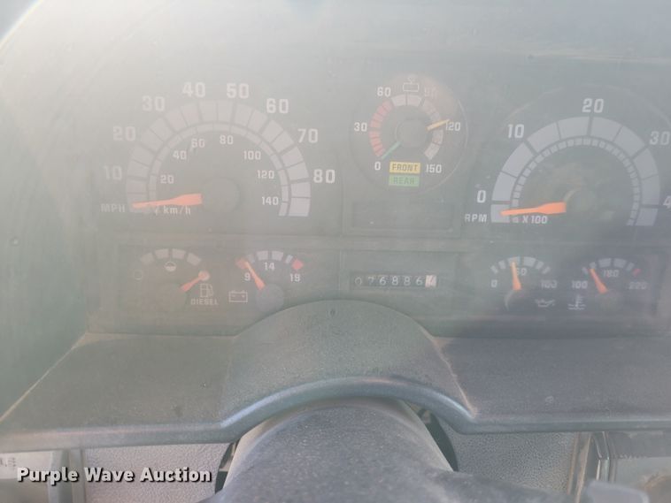 image for item IV9589 1991 GMC TopKick  dump truck