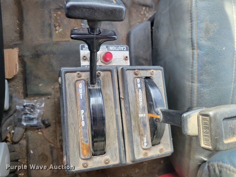 image for item IV9589 1991 GMC TopKick  dump truck