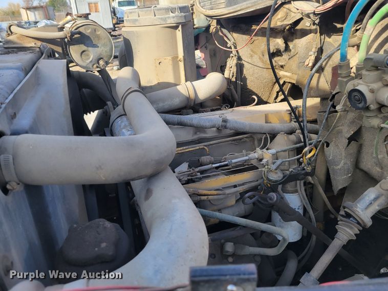 image for item IV9589 1991 GMC TopKick  dump truck