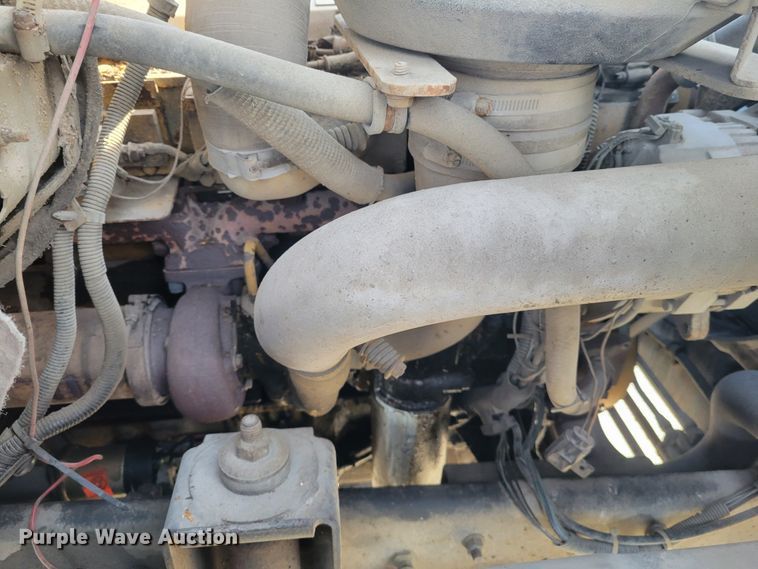 image for item IV9589 1991 GMC TopKick  dump truck