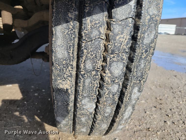 image for item IV9589 1991 GMC TopKick  dump truck