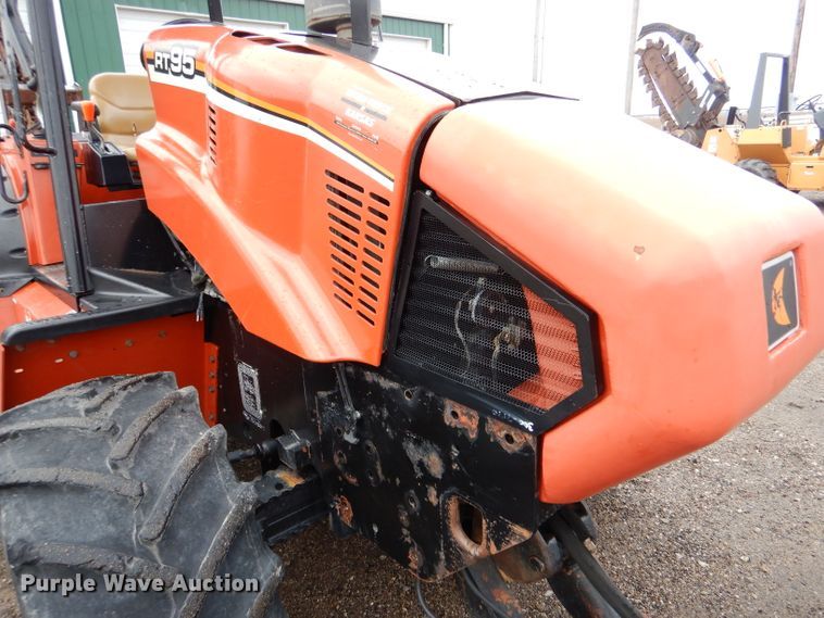 image for item IV9808 2007 Ditch Witch RT95  trencher