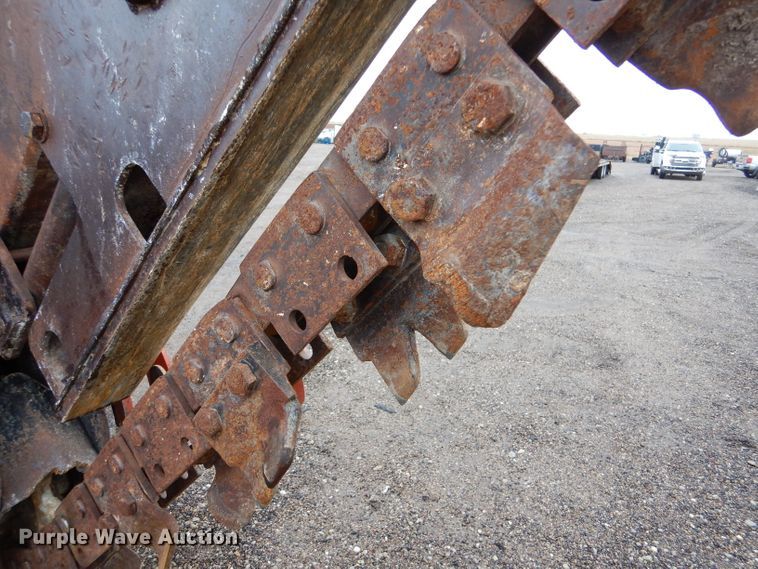 image for item IV9808 2007 Ditch Witch RT95  trencher