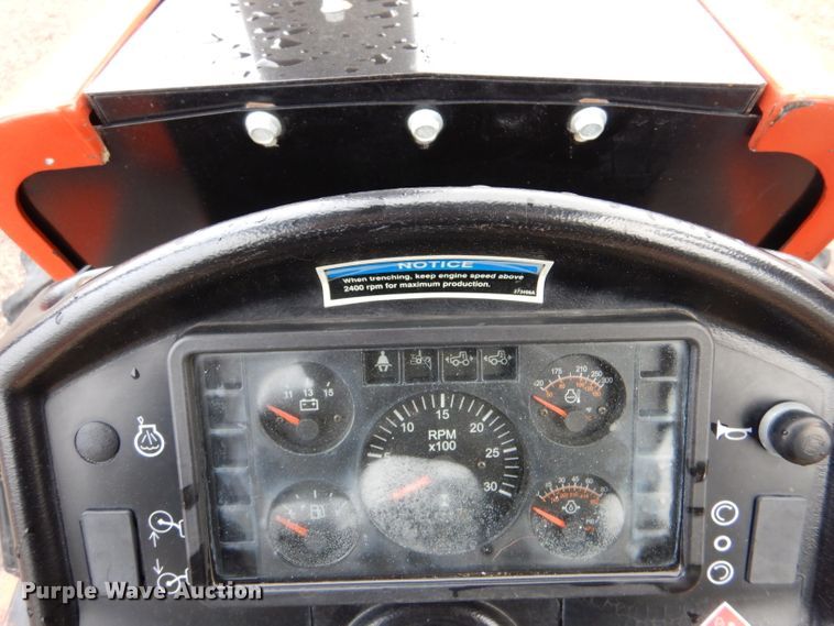 image for item IV9808 2007 Ditch Witch RT95  trencher