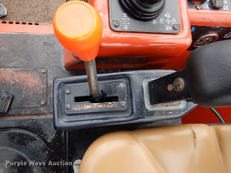 image for item IV9808 2007 Ditch Witch RT95  trencher