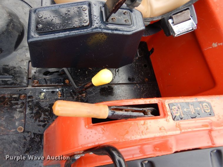 image for item IV9808 2007 Ditch Witch RT95  trencher