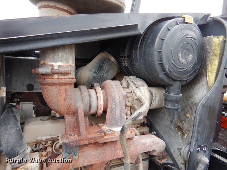 image for item IV9808 2007 Ditch Witch RT95  trencher