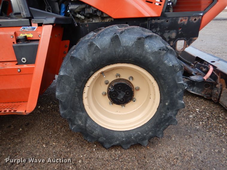 image for item IV9808 2007 Ditch Witch RT95  trencher