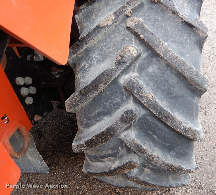 image for item IV9808 2007 Ditch Witch RT95  trencher