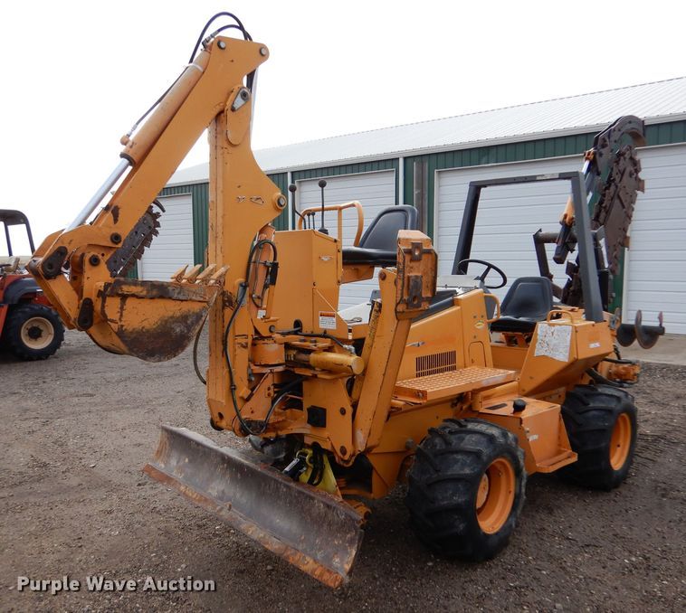 image for item IV9809 2003 Case 660  trencher