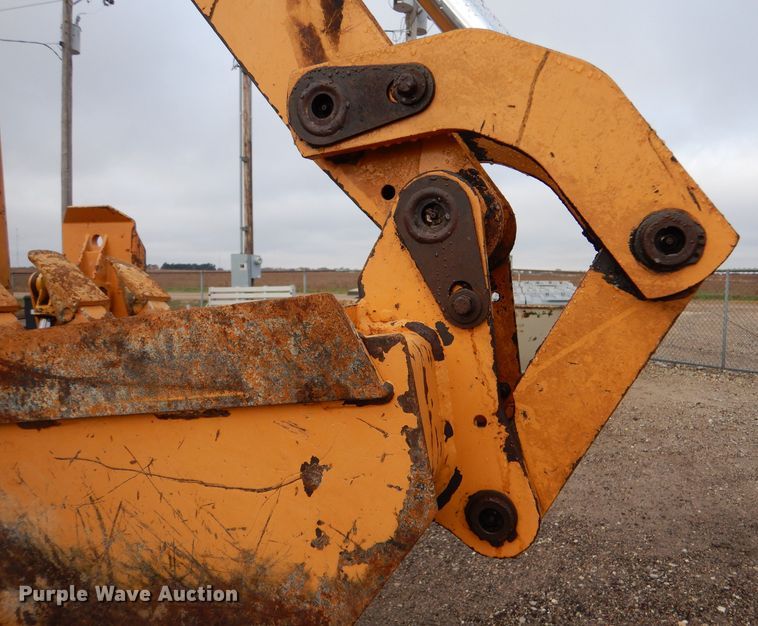 image for item IV9809 2003 Case 660  trencher