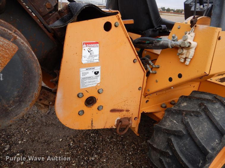 image for item IV9809 2003 Case 660  trencher