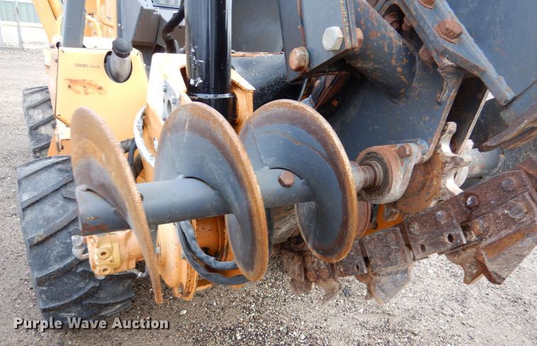 image for item IV9809 2003 Case 660  trencher