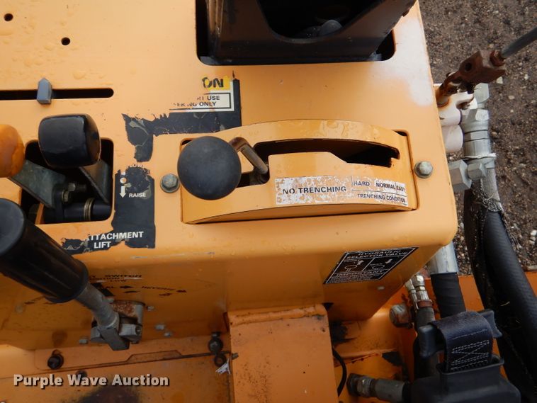 image for item IV9809 2003 Case 660  trencher