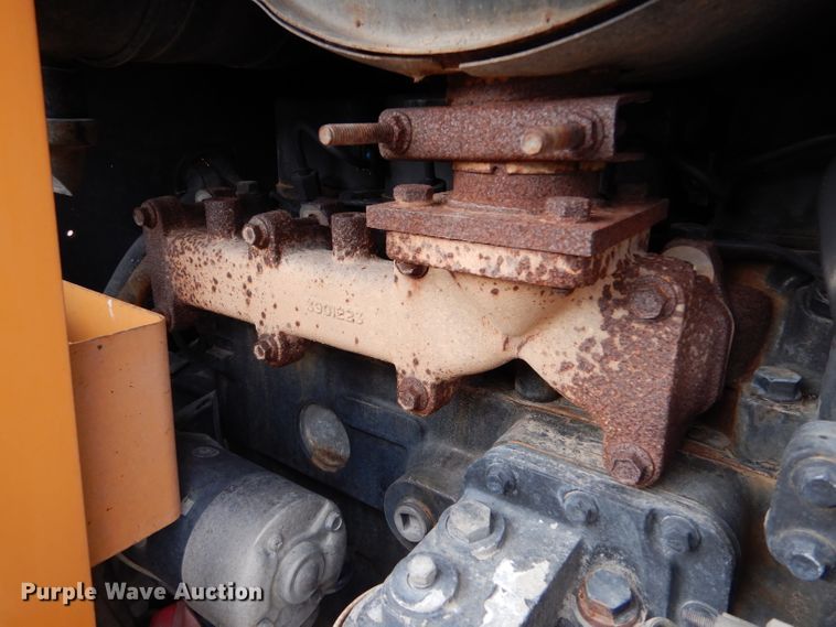 image for item IV9809 2003 Case 660  trencher