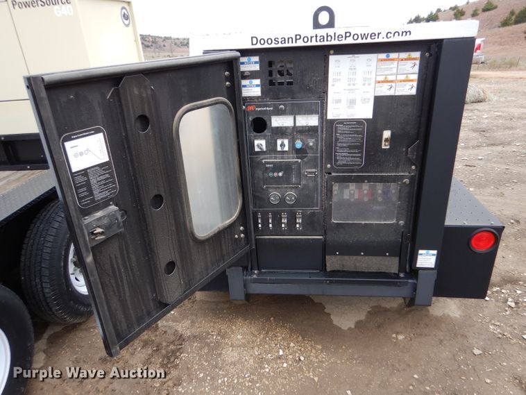 image for item IV9812 2012 Doosan G40  generator