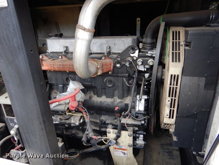 image for item IV9812 2012 Doosan G40  generator