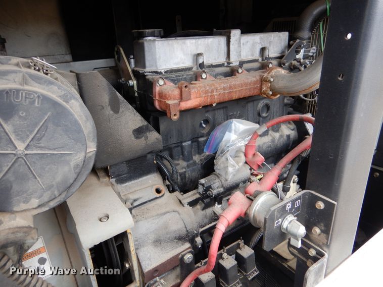 image for item IV9812 2012 Doosan G40  generator